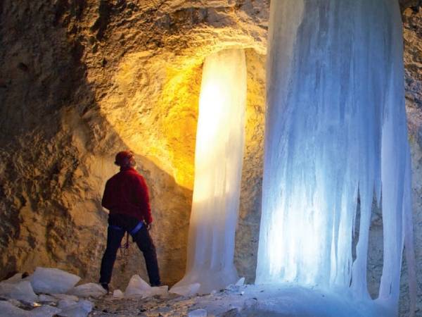 Pećina Lednica na Treskavici: Bogata vječnim ledom - Sarajevska sehara